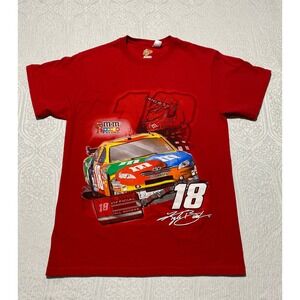 Winners Circle NASCAR Kyle Busch 18 M&Ms Racing Red Graphic T-Shirt Mens Medium